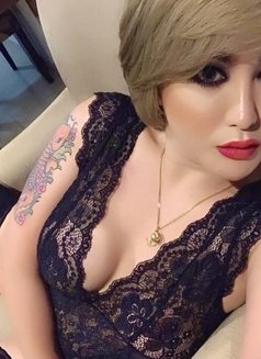 Filipina Mix Japanese BlondeBomb Ladyboy - Transsexual escort in Hong Kong Photo 7 of 16