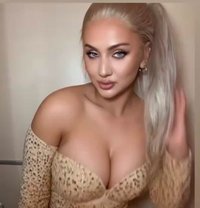 🇹🇷وصلت للتو . لفترة قصيرة🇹🇷 blonde1 - Transsexual escort in Riyadh Photo 4 of 5