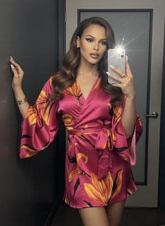 Blondie9967 - Acompañantes transexual in Yerevan Photo 14 of 14