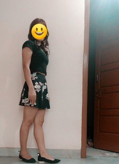 Bloosom - puta in Noida Photo 2 of 3