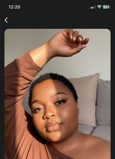 Blossom - escort in Port Harcourt Photo 3 of 4