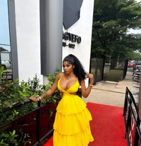 Blossom - puta in Abidjan