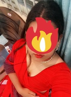 New Shemale-Blowjob | Anal | Group | Spa - Transsexual escort in Bangalore Photo 3 of 6