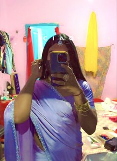 Blowjob Queen - Acompañantes transexual in Mysore Photo 4 of 5