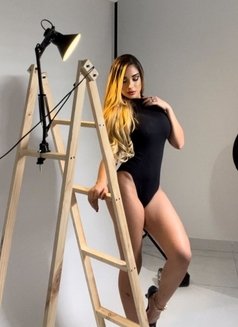 Valentina - escort agency in Cartagena Photo 6 of 12