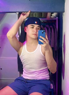Blue - Male escort in Manila Photo 1 of 4