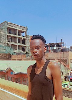 Blue - Acompañantes masculino in Nairobi Photo 4 of 6
