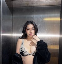 Blythe Xx - escort in Abu Dhabi Photo 27 of 29