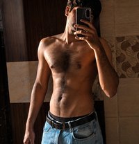 Bobber - Male escort in New Delhi