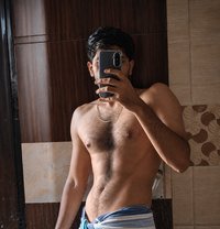 Bobber - Male escort in New Delhi