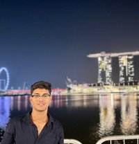 Bobby loyal - Male escort in Singapore