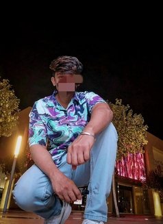 Bobby - Acompañantes masculino in Colombo Photo 1 of 6