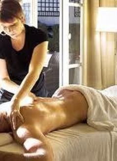 Body Massage Bangalore - masseuse in Bangalore Photo 3 of 9
