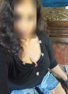 Body Massage for Ladies and Gentlemen - puta in Colombo Photo 1 of 4