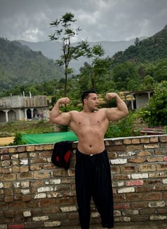 Body to body massage (gym boy) - Male escort in Islamabad Photo 30 of 30