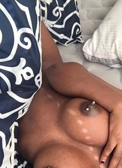 Bola - escort in Amsterdam Photo 1 of 1