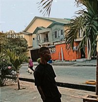 ManLikeBold - Male escort in Lagos, Nigeria