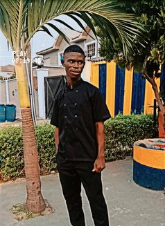 ManLikeBold - Male escort in Lagos, Nigeria Photo 2 of 11