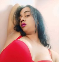 Today AVAILABLE now in Bangalore PRIYA - Acompañantes transexual in Bangalore Photo 26 of 30