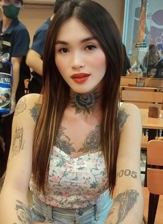 Bold Star - Transsexual escort in Angeles City Photo 1 of 10