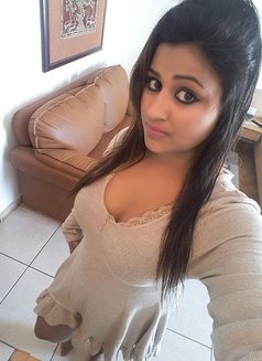 Bollywood Actress Model Escorts in Delhi - escort in Lucknow Photo 5 of 6