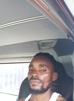 Boloo - Male escort in Dar es Salaam Photo 2 of 2