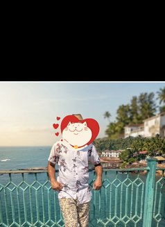 Bombay Boy - Acompañantes masculino in Muscat Photo 1 of 2