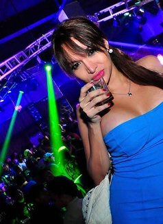 Bombshell Mariana Is Back and Ready - Transsexual escort in Cebu City Photo 6 of 13