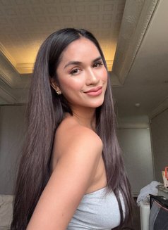 Bombshell Michelle WILD/GFE - escort in Makati City Photo 28 of 30