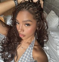 𝐁𝐥𝐚𝐬𝐢𝐚𝐧 Bombshell • Mixed - puta in Kuala Lumpur