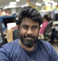 Bomma - Acompañantes masculino in Chennai