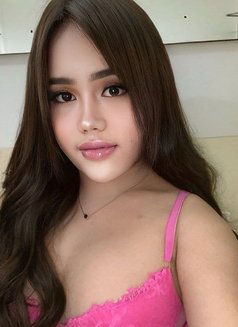 Bomsex & Hardfucker in bali - Transsexual escort in Bali Photo 4 of 12