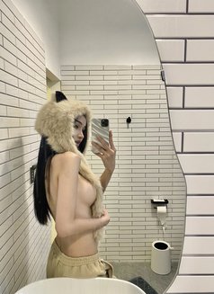 Bonas - escort in Pattaya Photo 2 of 5