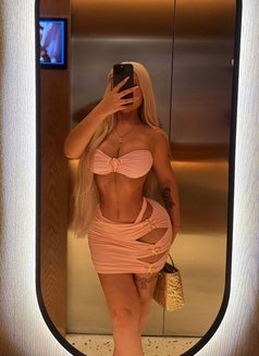 Bonati - escort in Dubai Photo 5 of 15