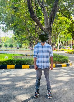 Bond - Male escort in Hyderabad Photo 2 of 2