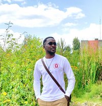 Bonface - masseur in Nairobi