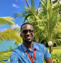 Bonface - Masajista in Nairobi