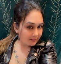 BONG BEAUTY DIYASEN BIG BOOBS - Transsexual escort in Mumbai Photo 28 of 28