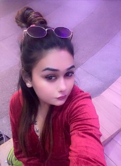 DIYASEN 🥰 - Transsexual escort in Mumbai Photo 16 of 20