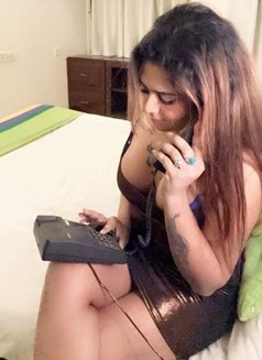 Bong Beauty DiyaSen LundSucker - Acompañantes transexual in Bangalore Photo 17 of 17