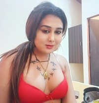 Bong Beauty DiyaSen LundSucker - Acompañantes transexual in Mumbai Photo 16 of 19