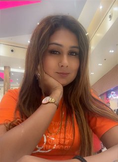 Bong Beauty DiyaSen LundSucker 🥰 - Transsexual escort in Mumbai Photo 15 of 23