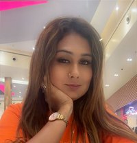LUND SUCKER DIYASEN - Transsexual escort in Mumbai