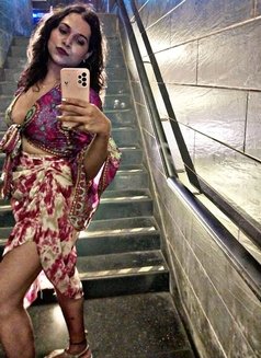 Bong Beauty in Ur City - Transsexual escort in Bangalore Photo 2 of 6