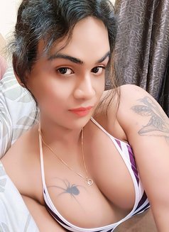 Silk in Kolkata For Few Days - Transsexual escort in Kolkata Photo 30 of 30