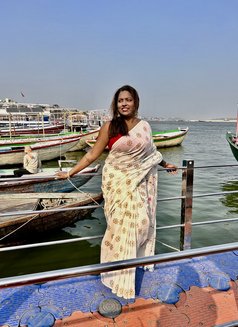 Bong Diva - escort in Kolkata Photo 6 of 7