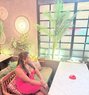Bong Diva - puta in Kolkata Photo 1 of 10