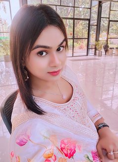 Jiya Now in Bangalore Real fun / Cam - escort in Bangalore Photo 2 of 4