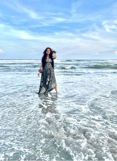 Bong Girl Only Outcall & Webcam - escort in Bangalore Photo 2 of 6