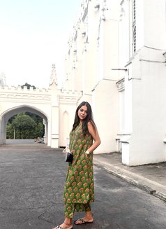 Bong girl Rupa - Transsexual escort in Bangalore Photo 10 of 17